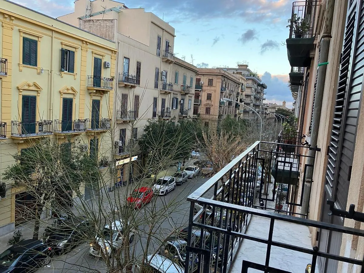 A Casa Da Carlo Apartment Palermo