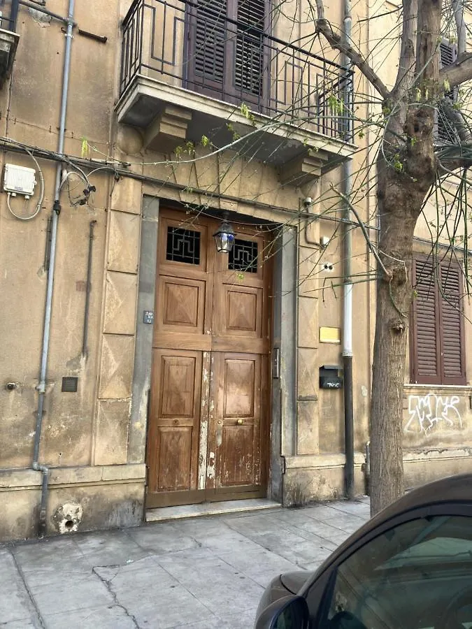 A Casa Da Carlo Apartment Palermo 0*,  Italy